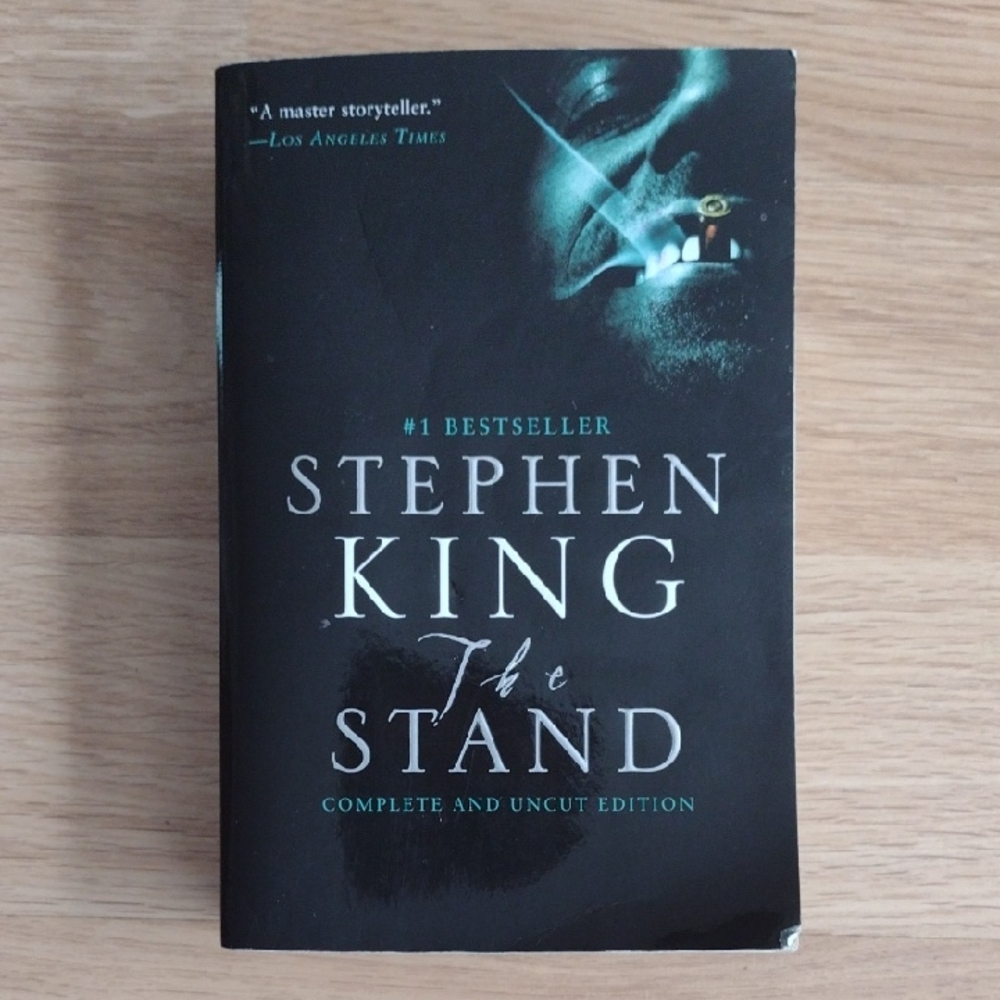 Stephen King 'The Stand' Book Paperback 2012 First Anchor Edition